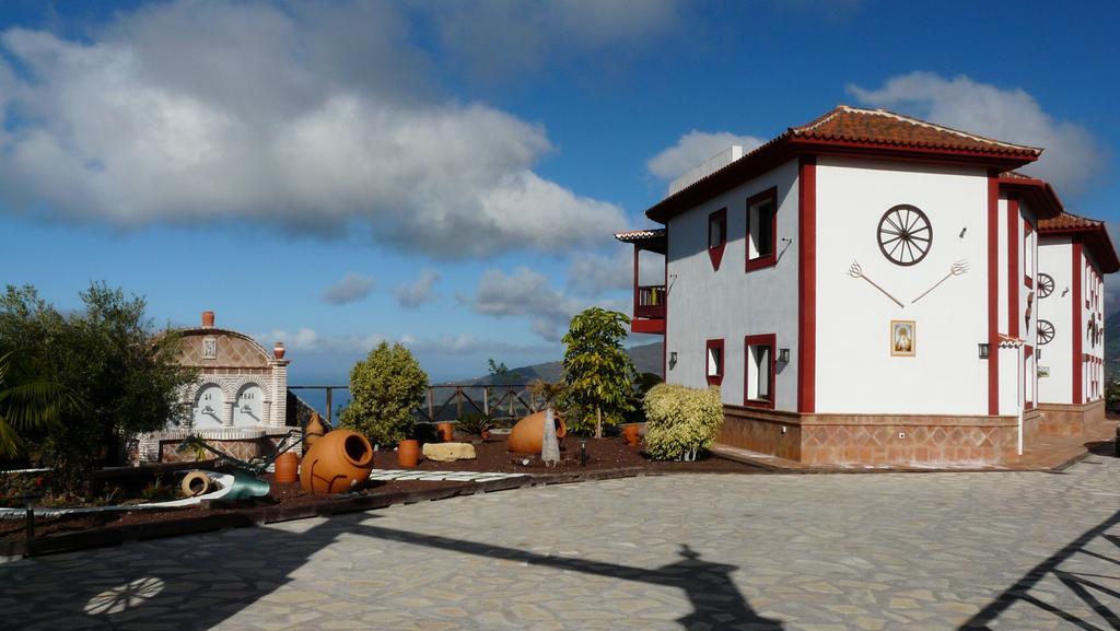 Apartamentos Fuente La Teja & Spa Los Llanos De Aridane Bilik gambar